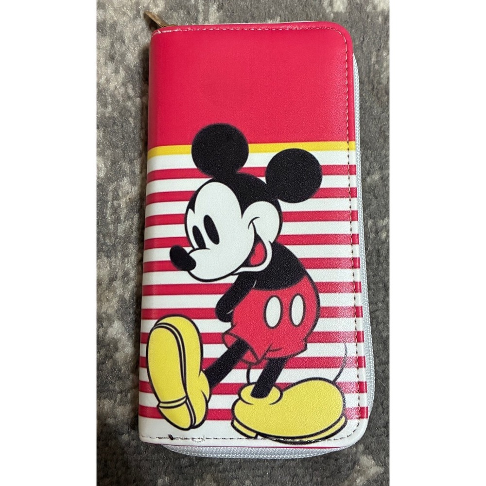 Toscano Mickey Mouse Zip Around Clutch Wallet (NEW)